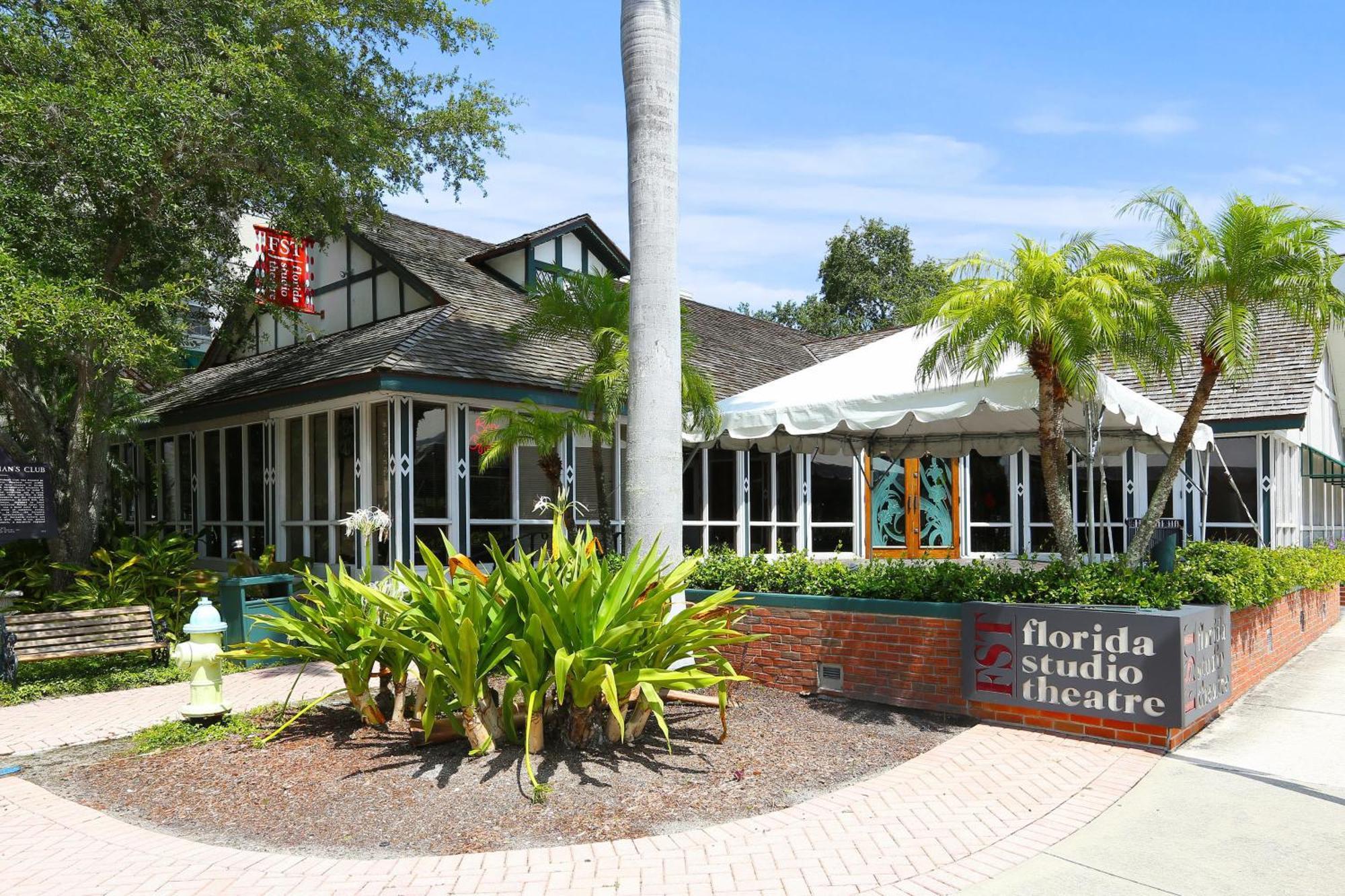 Julia Place Sarasota Buitenkant foto